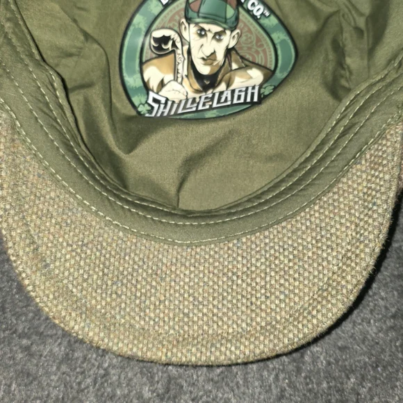 Men's Patchwork Flat Cap - Picture 3 of 8